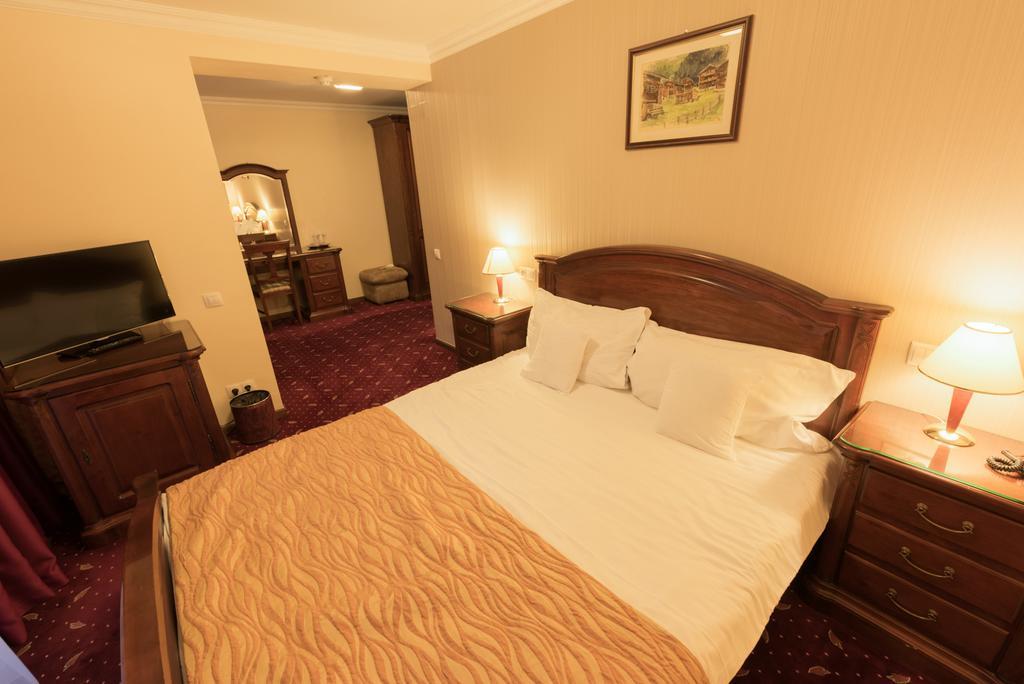 Edelweiss Poiana Hotels Poiana Brasov Room photo