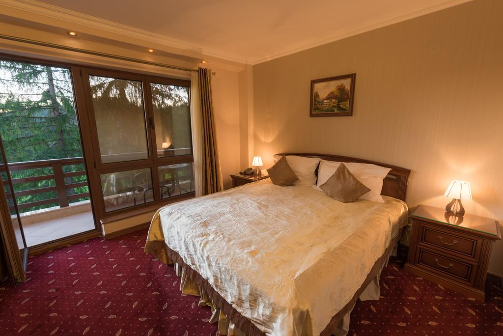 Edelweiss Poiana Hotels Poiana Brasov Room photo