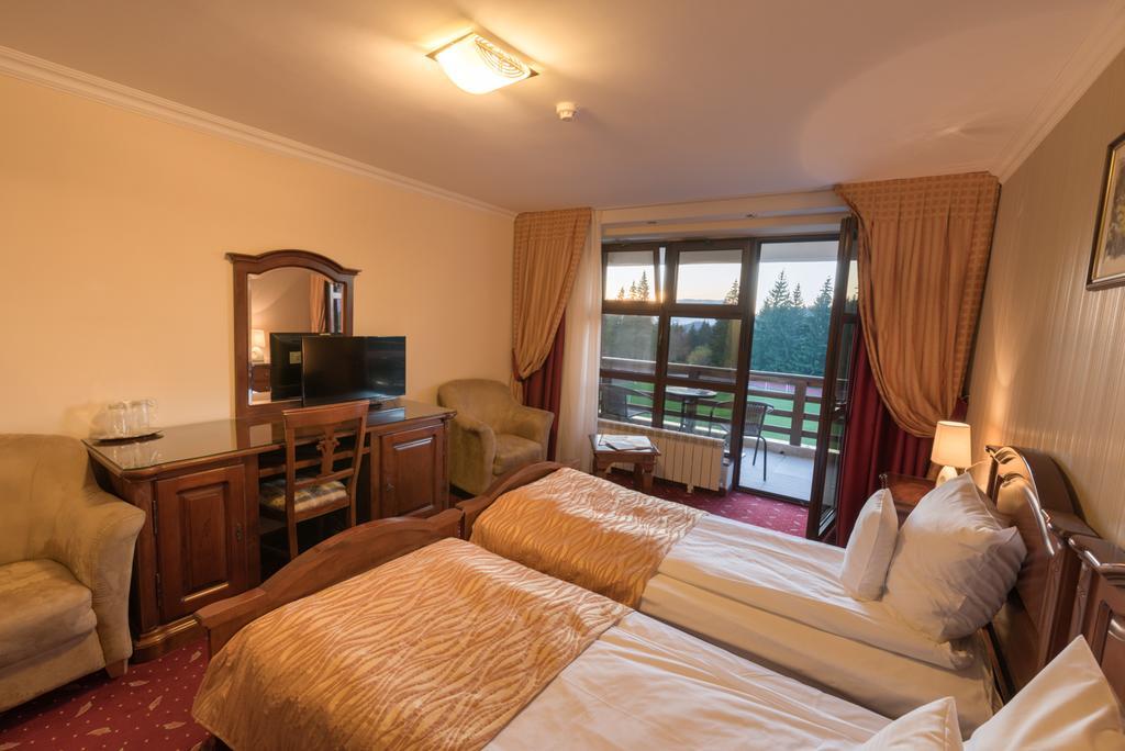Edelweiss Poiana Hotels Poiana Brasov Room photo
