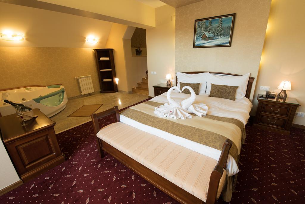 Edelweiss Poiana Hotels Poiana Brasov Exterior photo