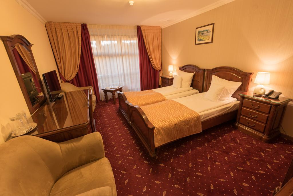 Edelweiss Poiana Hotels Poiana Brasov Exterior photo